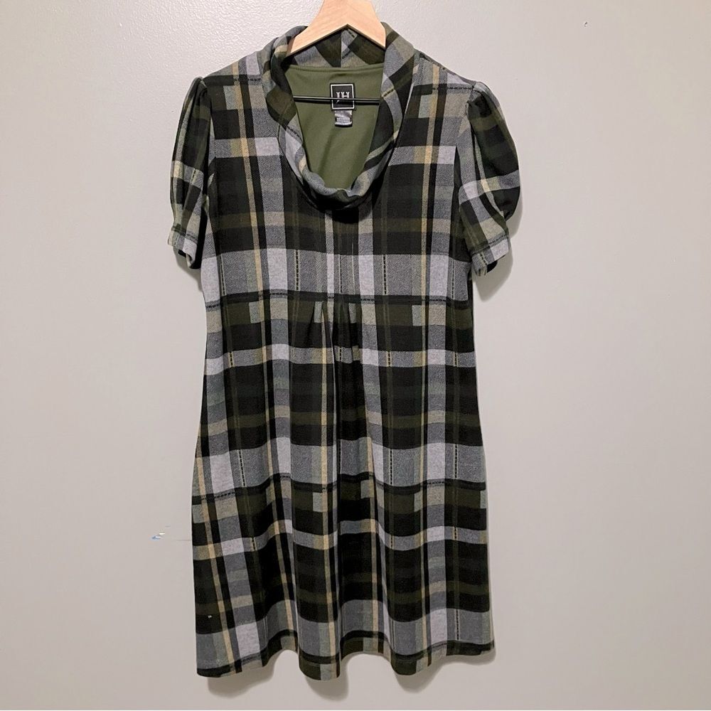 JH Green Tartan Dress with Cowl Neck and Short Sleeves Size Large